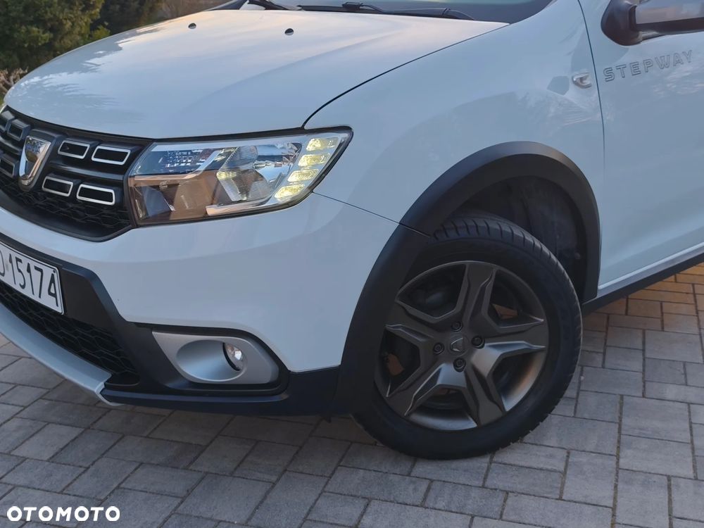 Dacia Sandero Stepway 0.9 TCe Laureate S&S EU6 - 11