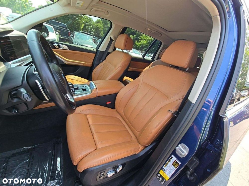 BMW X7 - 8