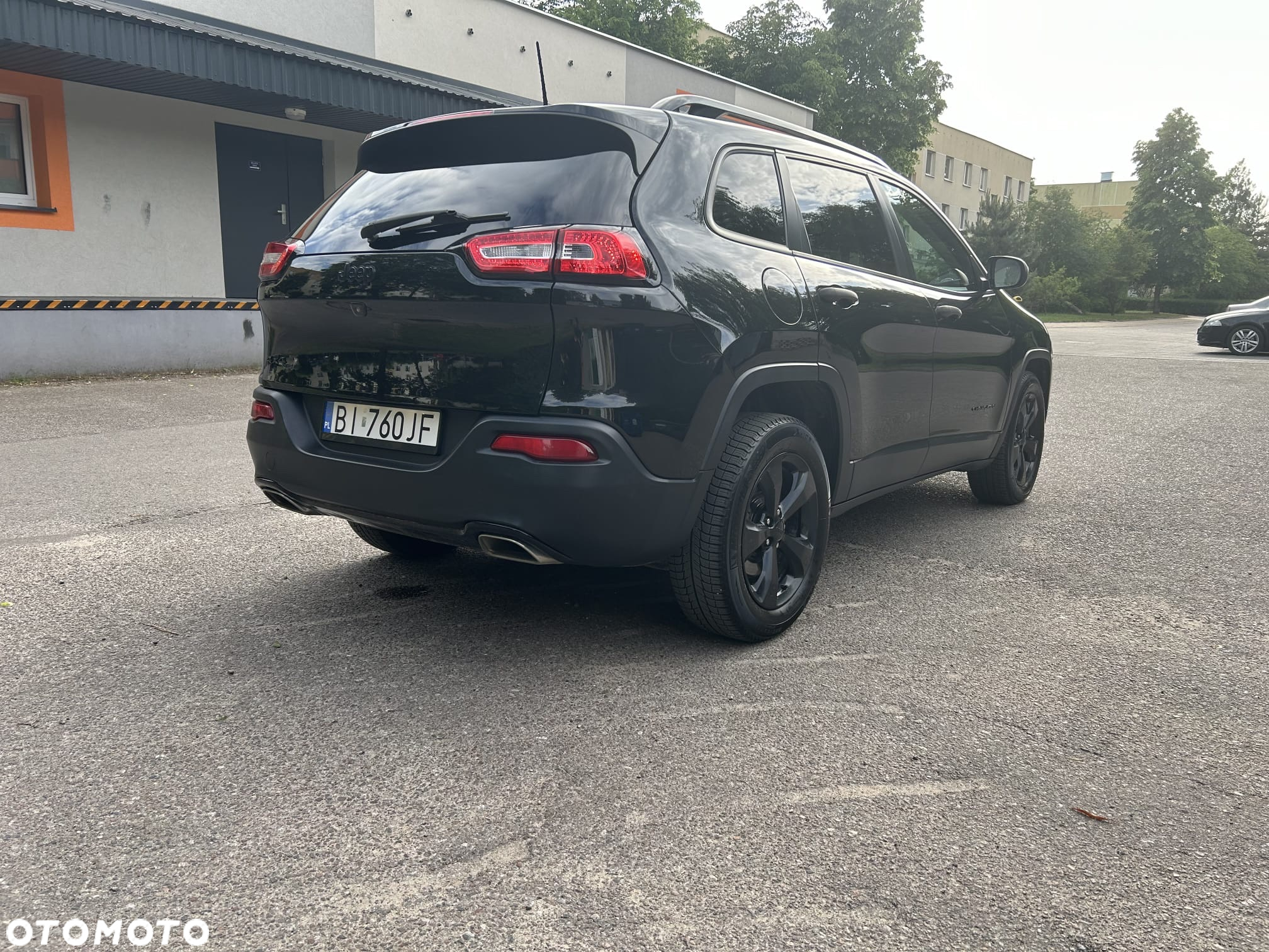 Jeep Cherokee - 9