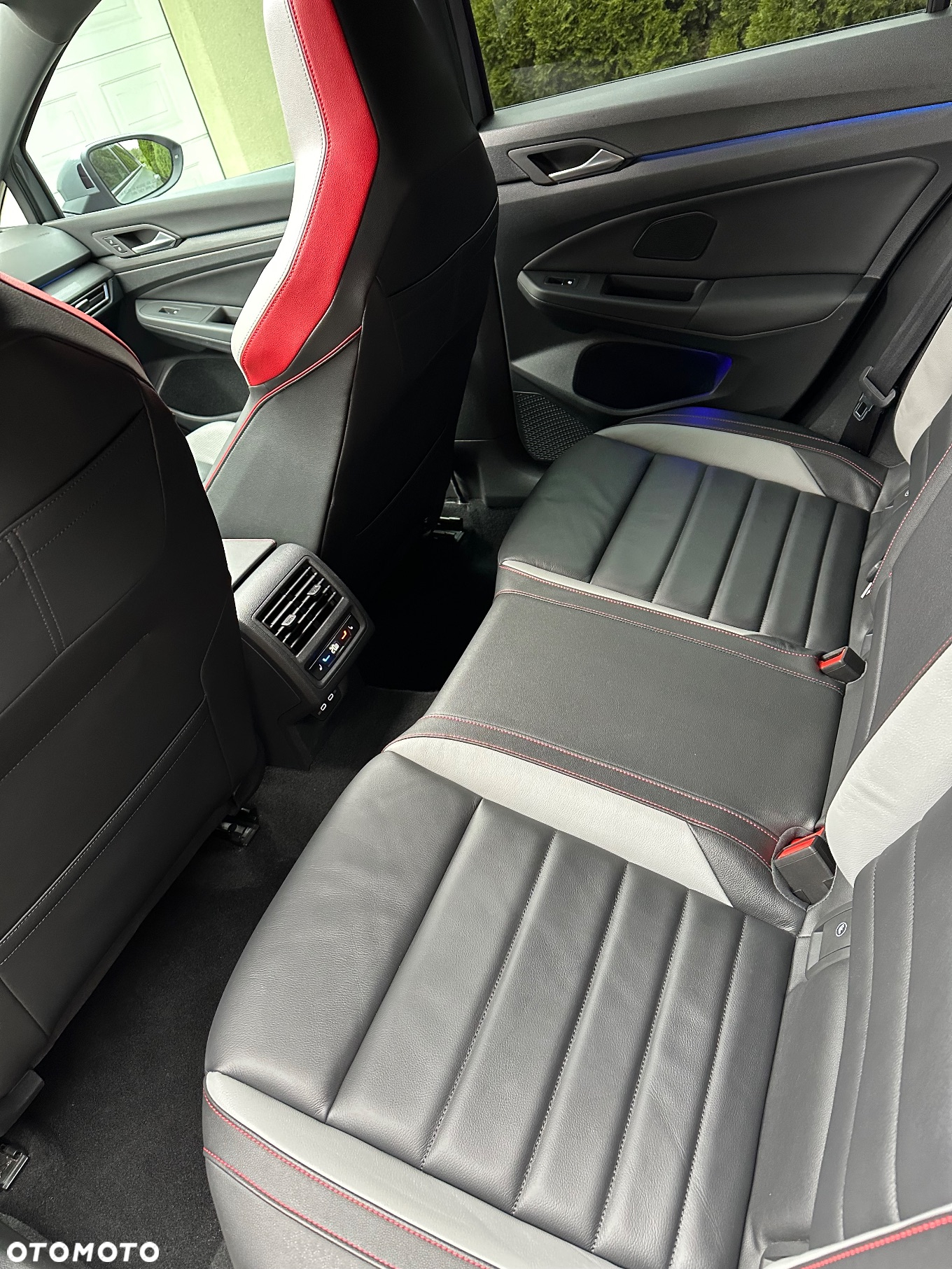 Volkswagen Golf 2.0 TSI OPF GTI - 18