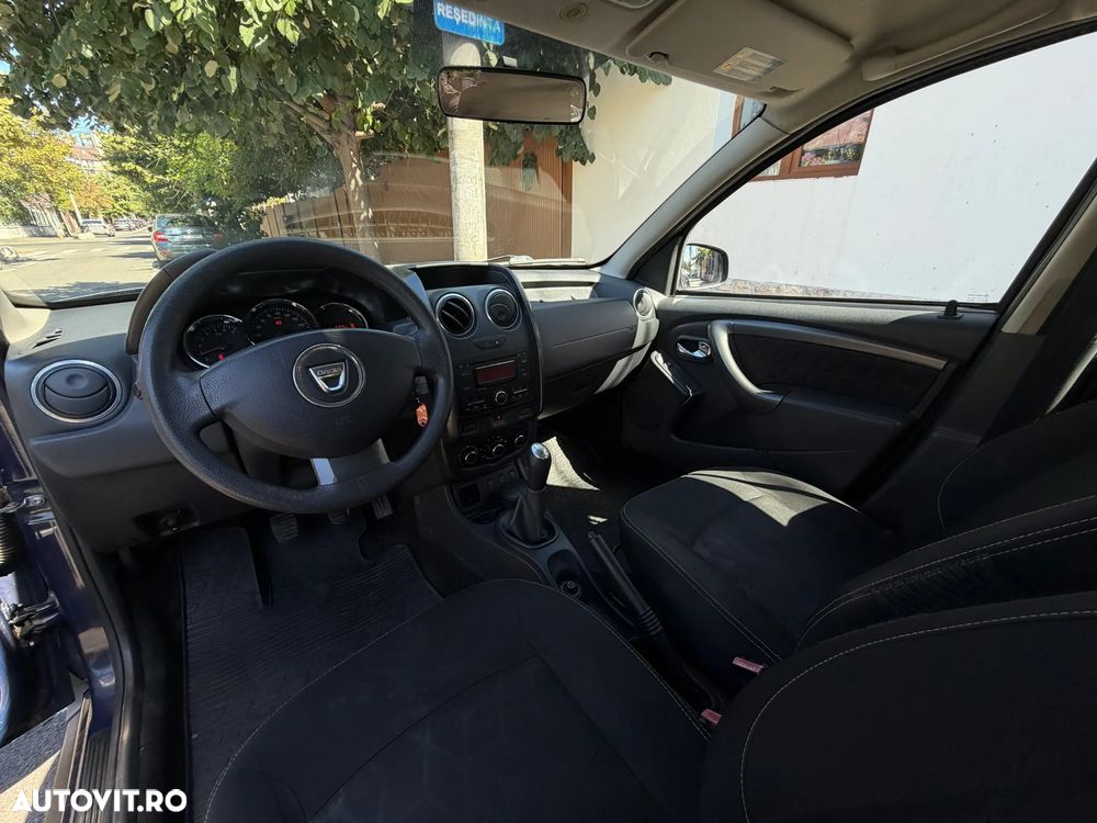 Dacia Duster 1.6 4x2 Prestige - 8