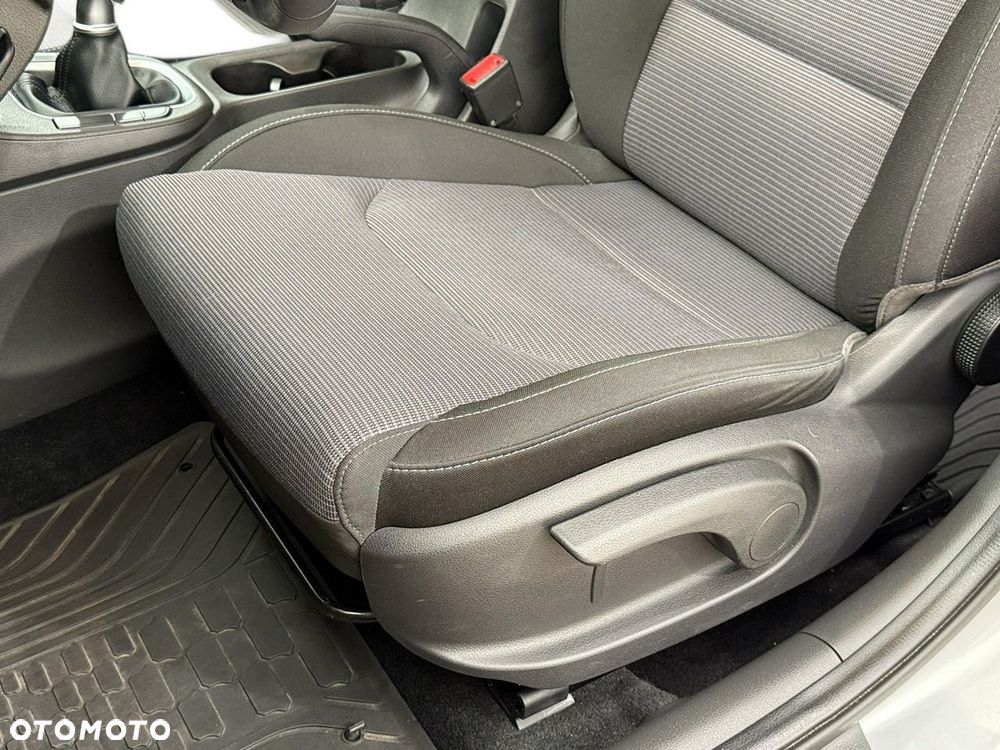 Hyundai i30 - 12