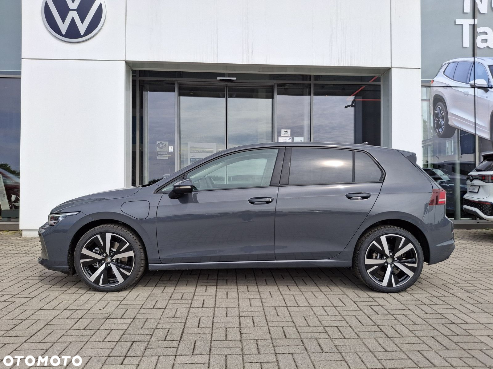 Volkswagen Golf - 5