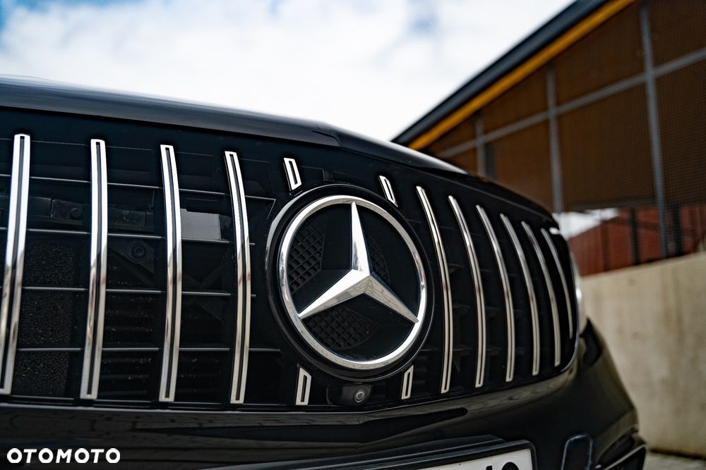 Mercedes-Benz GLS - 14