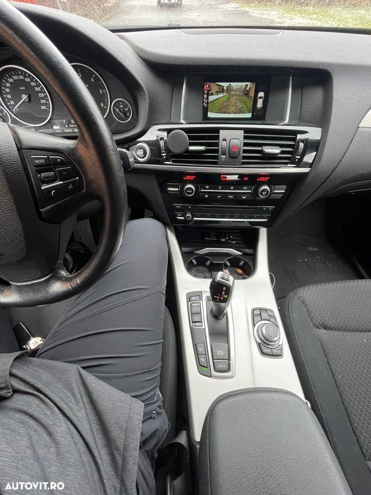 BMW X3 xDrive20d Aut. - 6