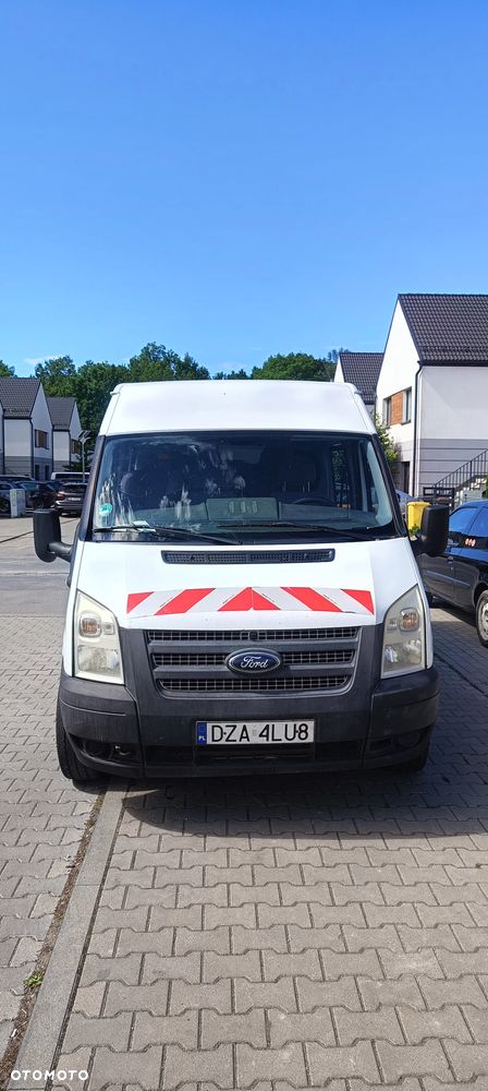 Ford Transit - 1