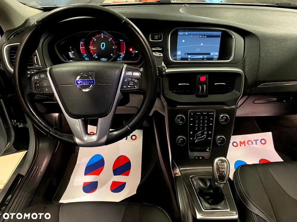 Volvo V40 D2 Base - 9