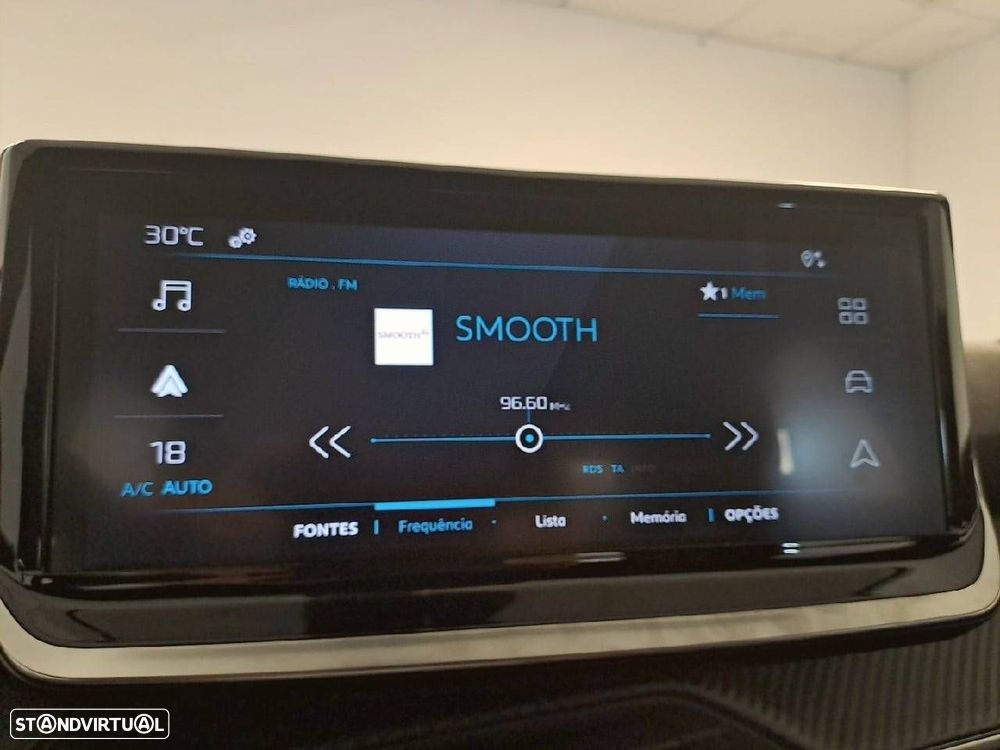Peugeot e-2008 54 kWh Style - 20
