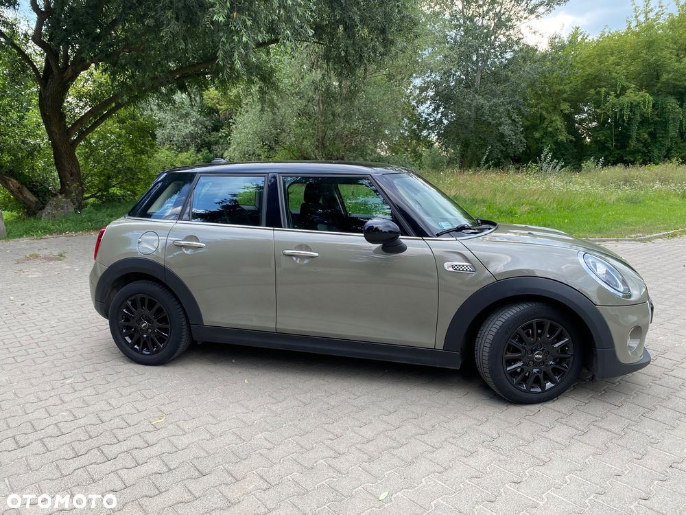 MINI Cooper Standard - 3