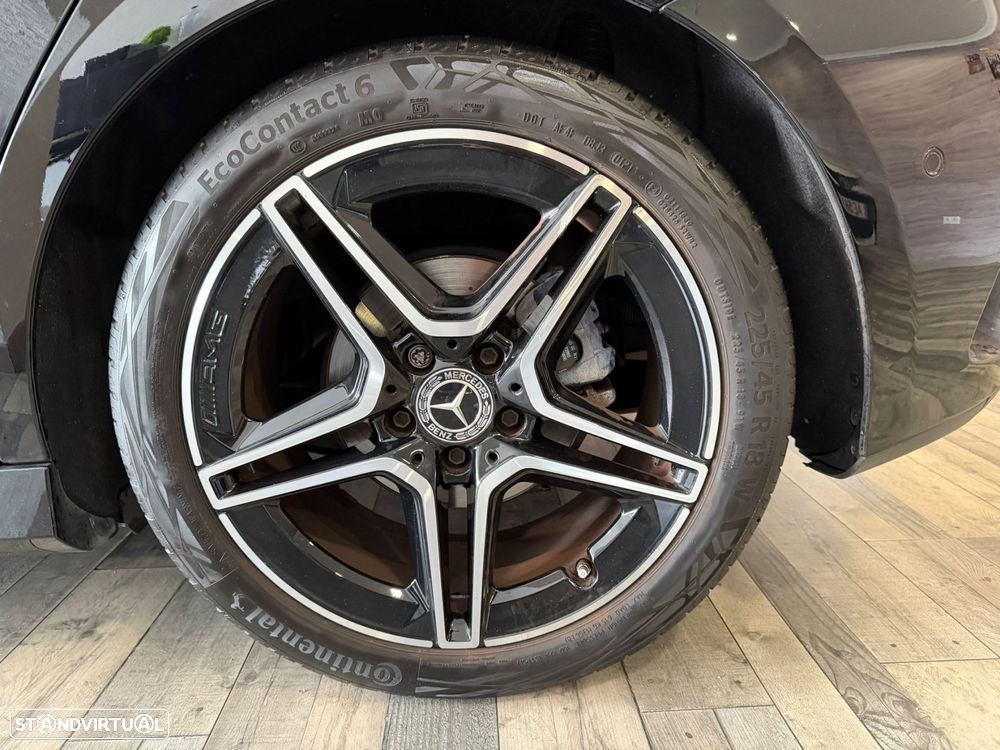 Mercedes-Benz A 160 AMG Line - 27