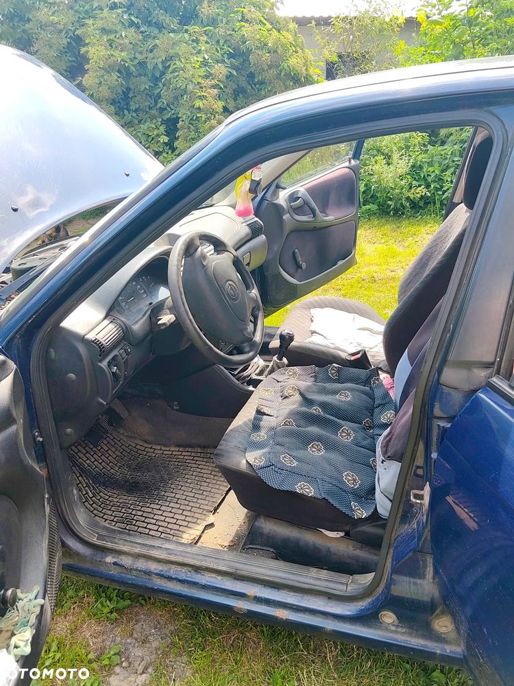 Opel Astra 1.4 Base - 6