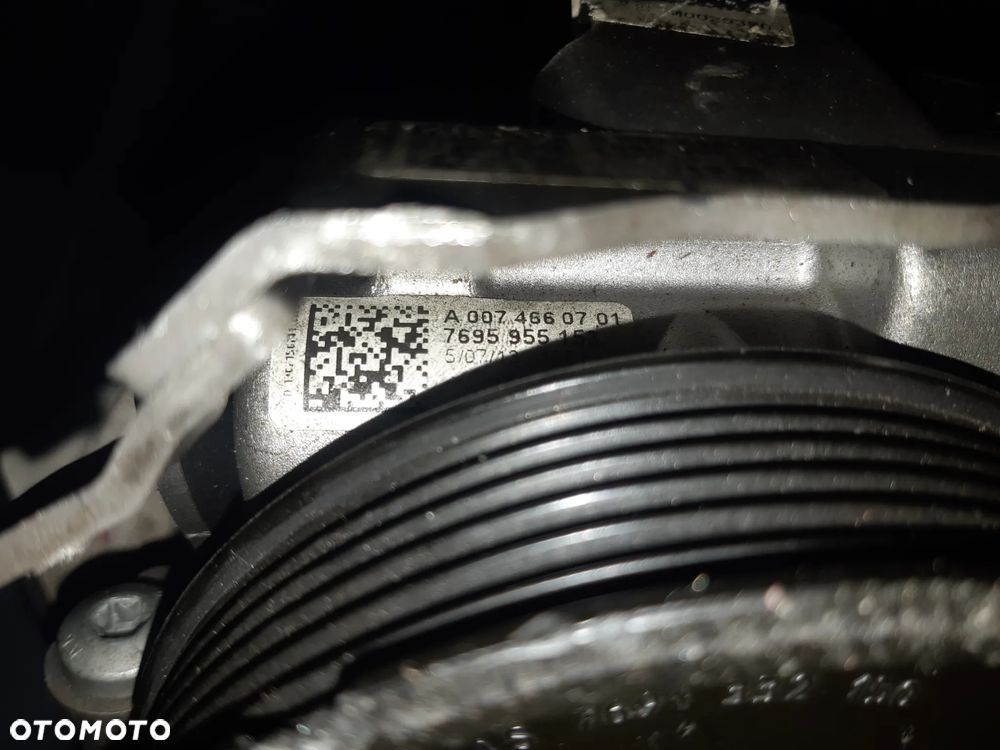 POMPA WSPOMAGANIA Mercedes G 63AMG A0074660701 - 5