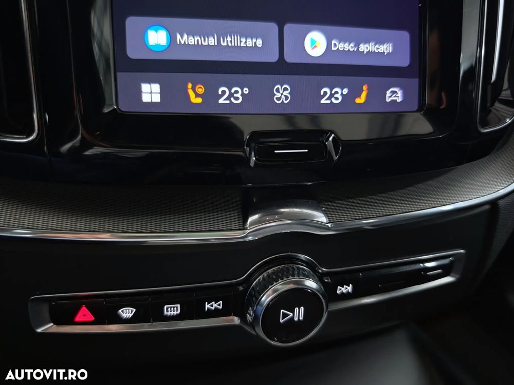Volvo XC 60 B4 MHEV R-Design - 19