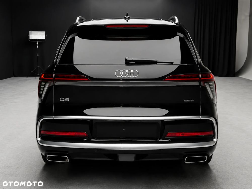 Audi Q9 - 4