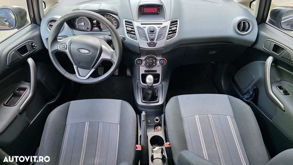 Ford Fiesta 1.4i Titanium - 6