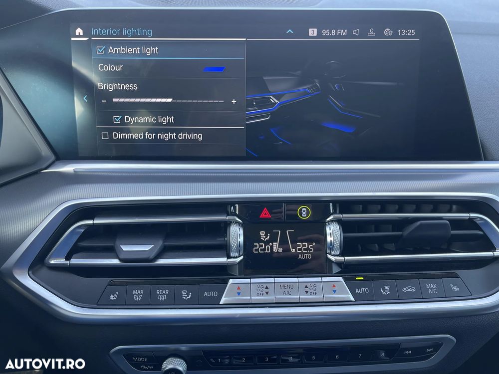 BMW X5 xDrive45e - 18