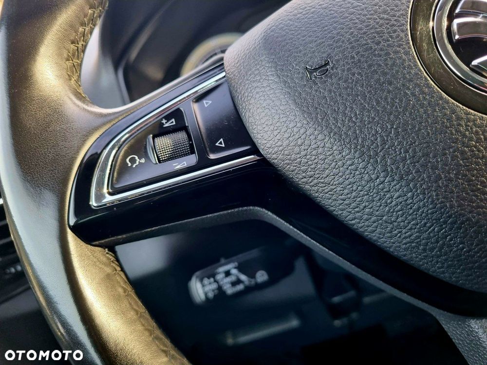 Skoda Karoq 1.5 TSI DSG Style - 17