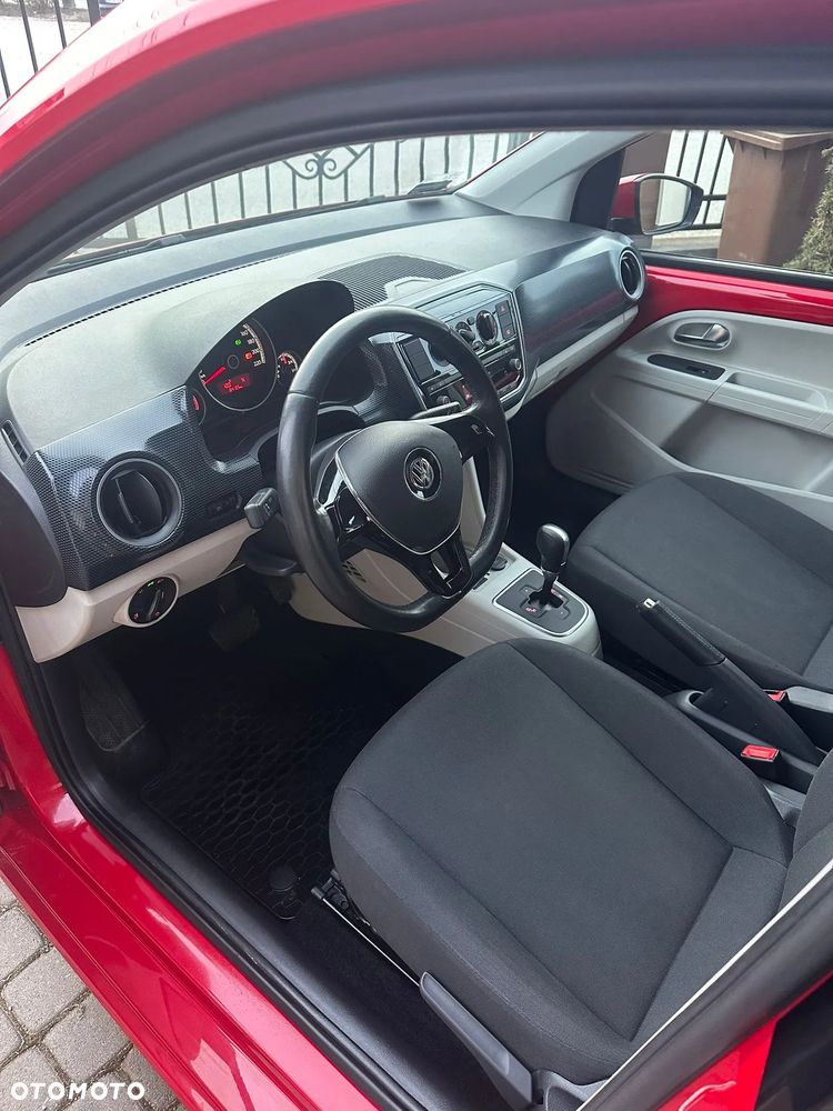 Volkswagen up! 1.0 move CityLine - 9