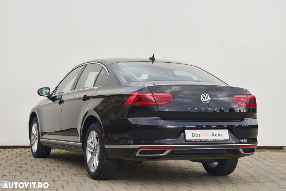 Volkswagen Passat 2.0 TDI DSG Highline - 3