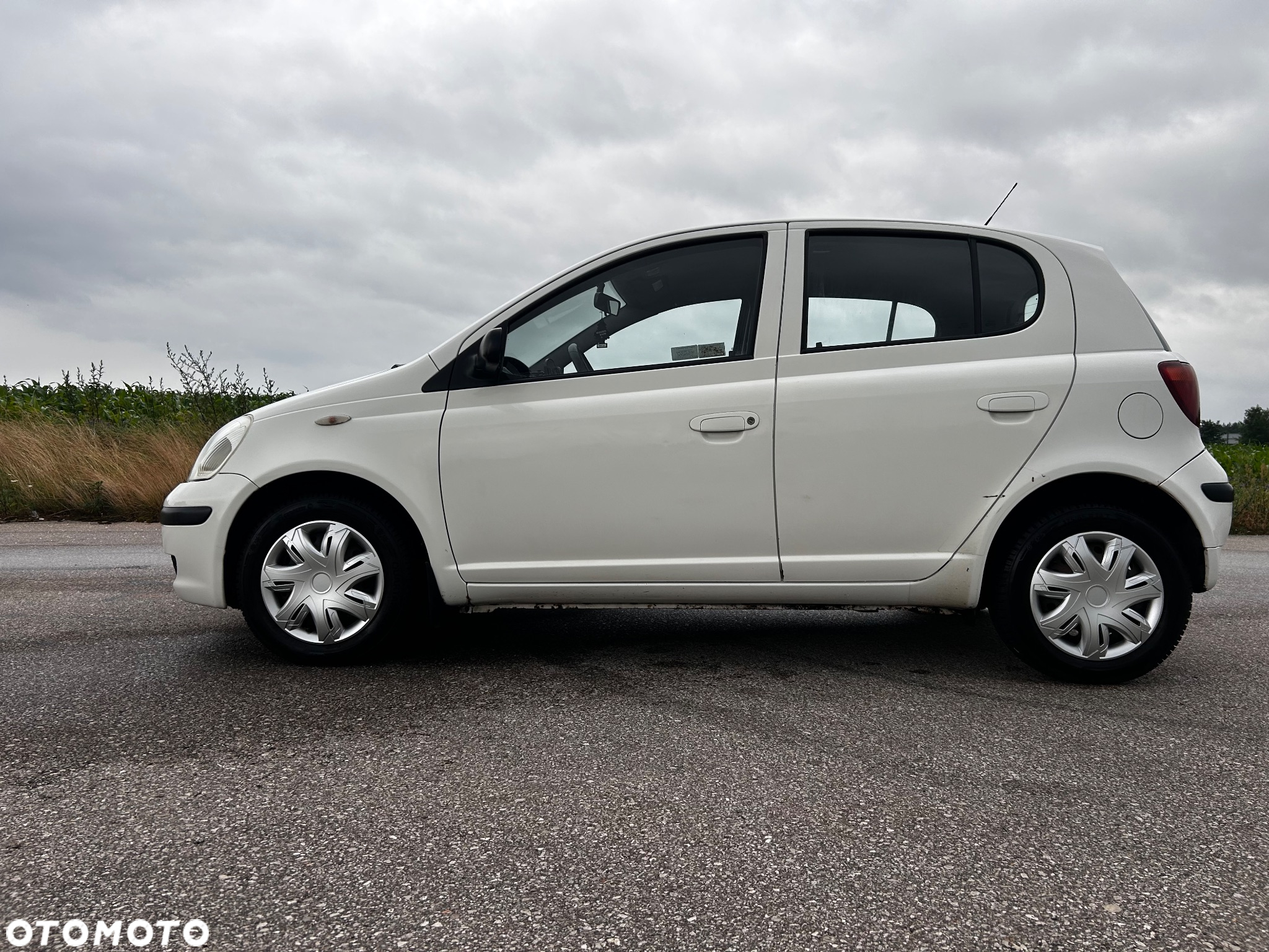Toyota Yaris - 5