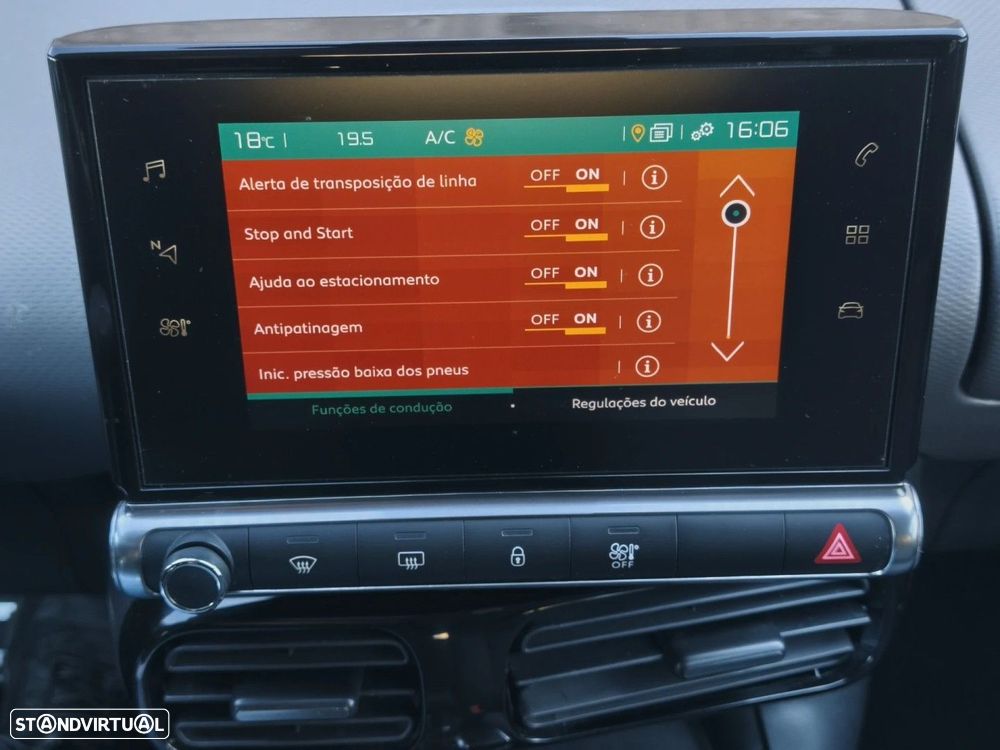 Citroën C4 Cactus 1.2 PureTech Shine EAT6 - 11