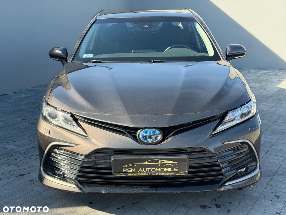 Toyota Camry 2.5 Hybrid Comfort CVT - 6