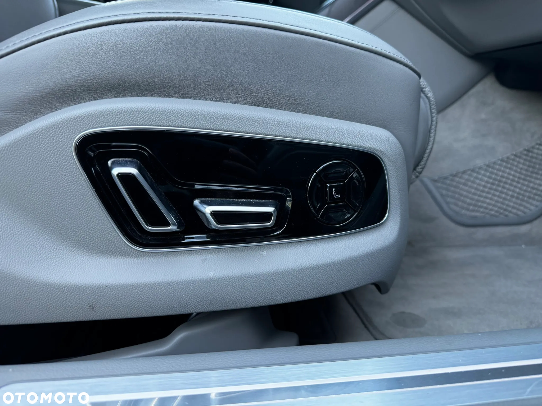 Audi A8 - 39