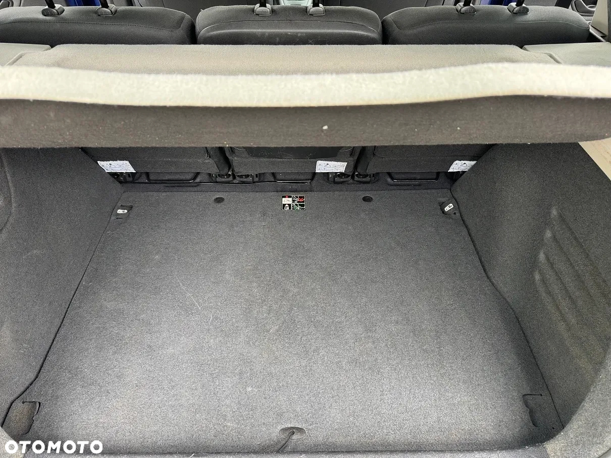 Renault Scenic - 23