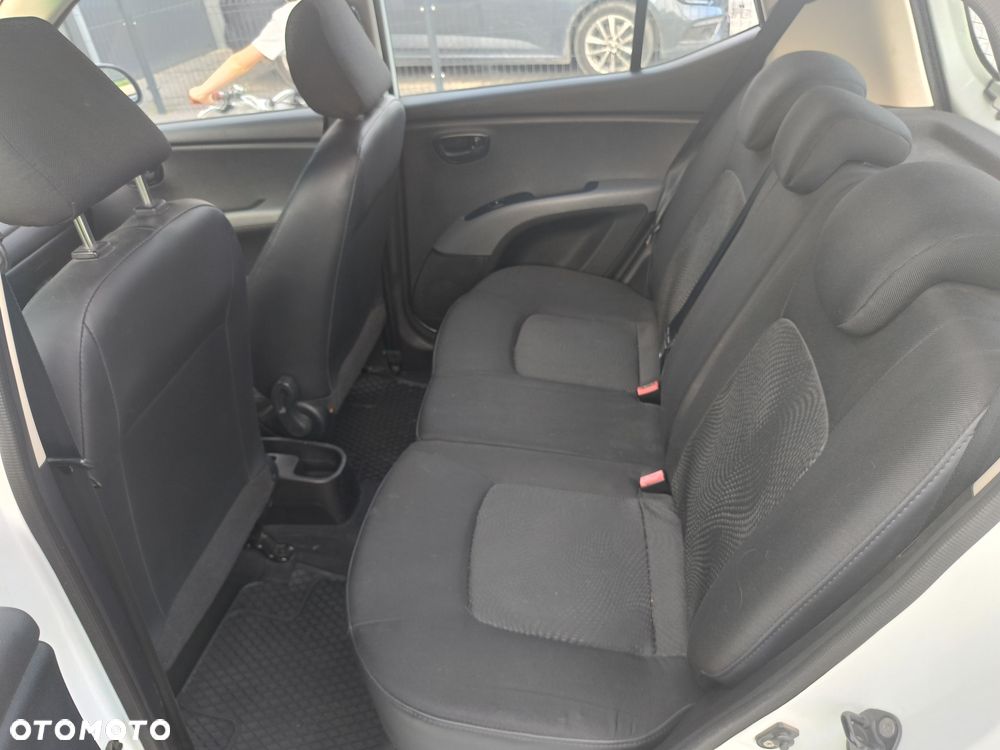 Hyundai i10 - 8