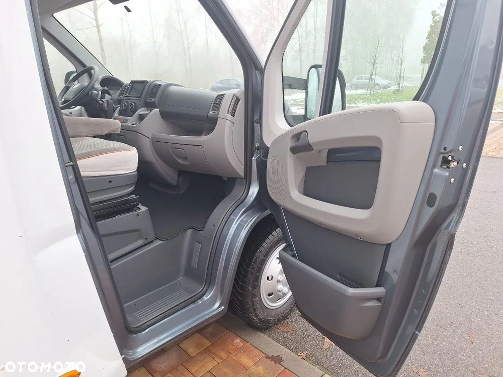 Carado T344 półintegra klimatyzacja - 31