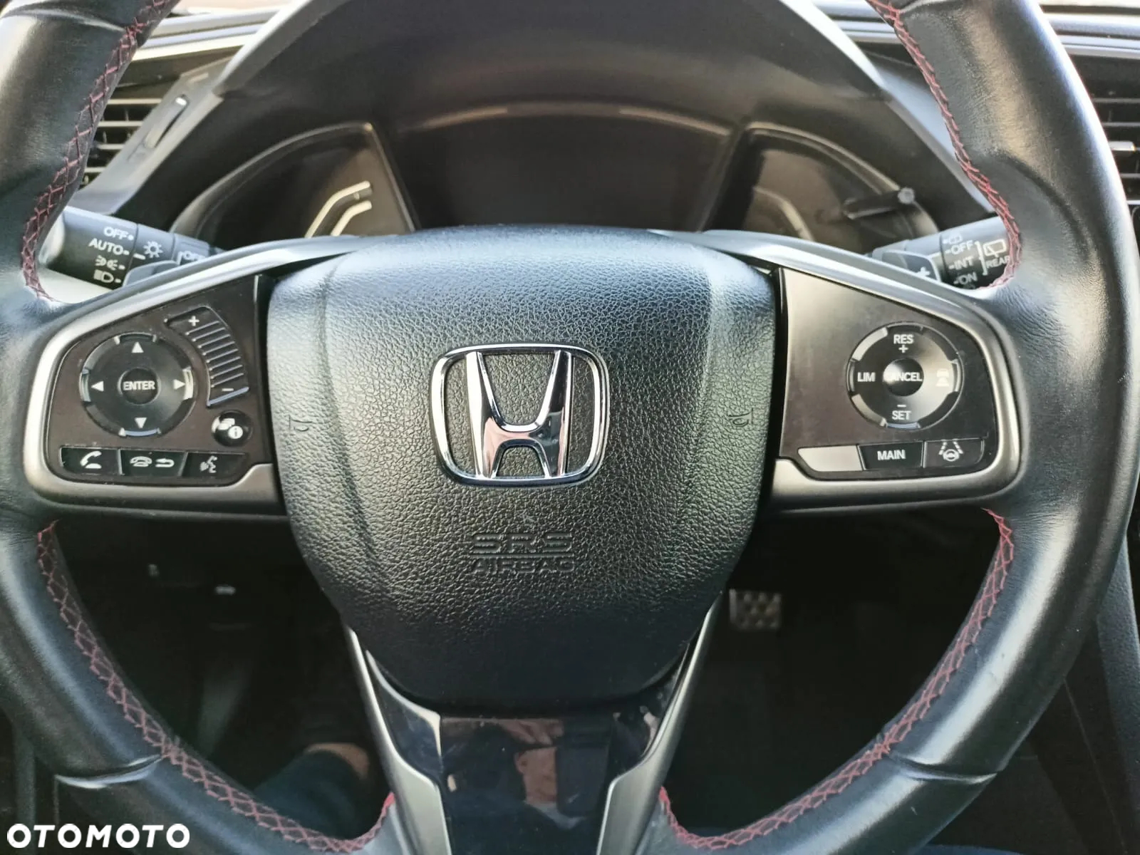 Honda Civic 1.0 i-VTEC Turbo CVT Dynamic Limited Edition - 9