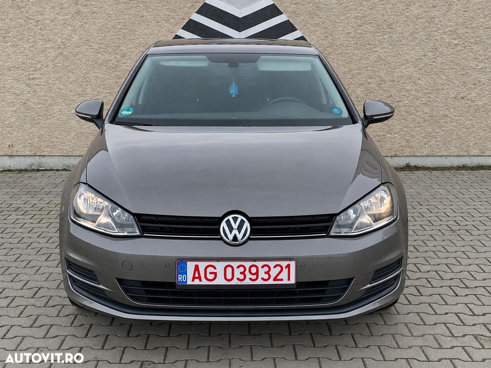 Volkswagen Golf - 3