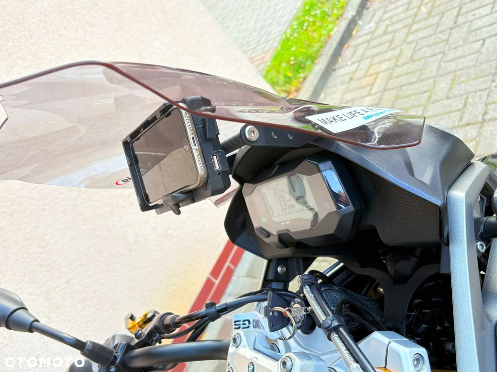 BMW G - 20