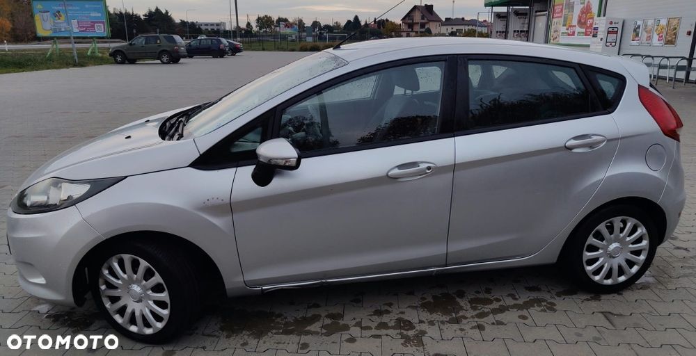 Ford Fiesta - 7