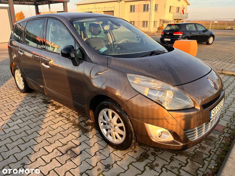 Renault Grand Scenic Gr 2.0 16V Privilege CVT - 2