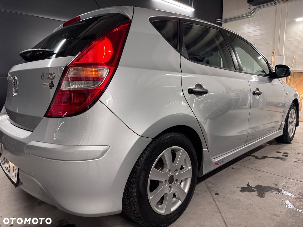 Hyundai i30 1.4 Comfort - 6