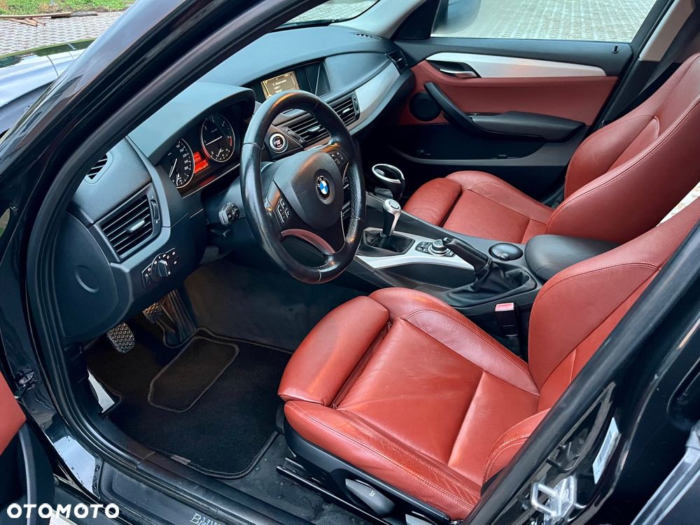 BMW X1 sDrive20d - 10