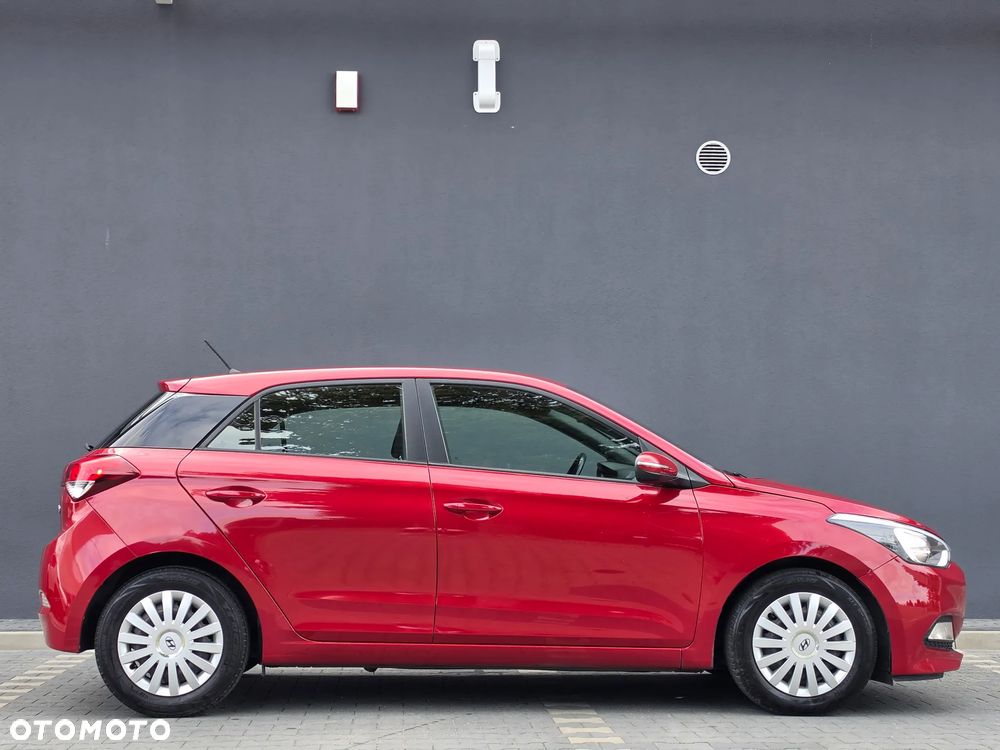 Hyundai i20 1.2 Passion Plus - 6