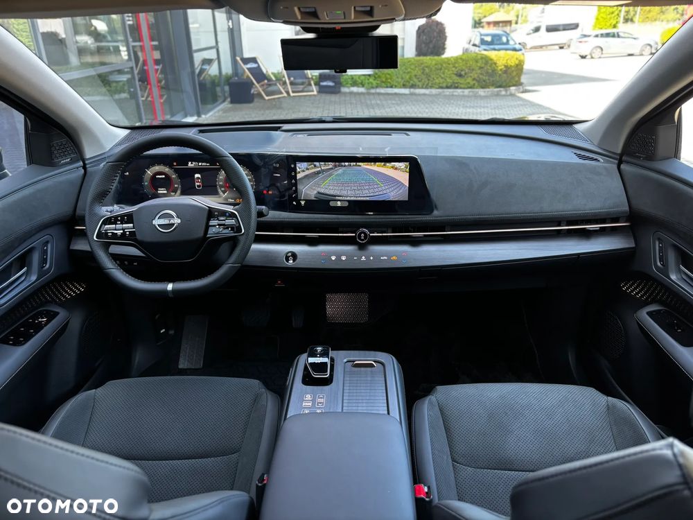 Nissan Ariya 87kWh E-4orce Evolve - 32