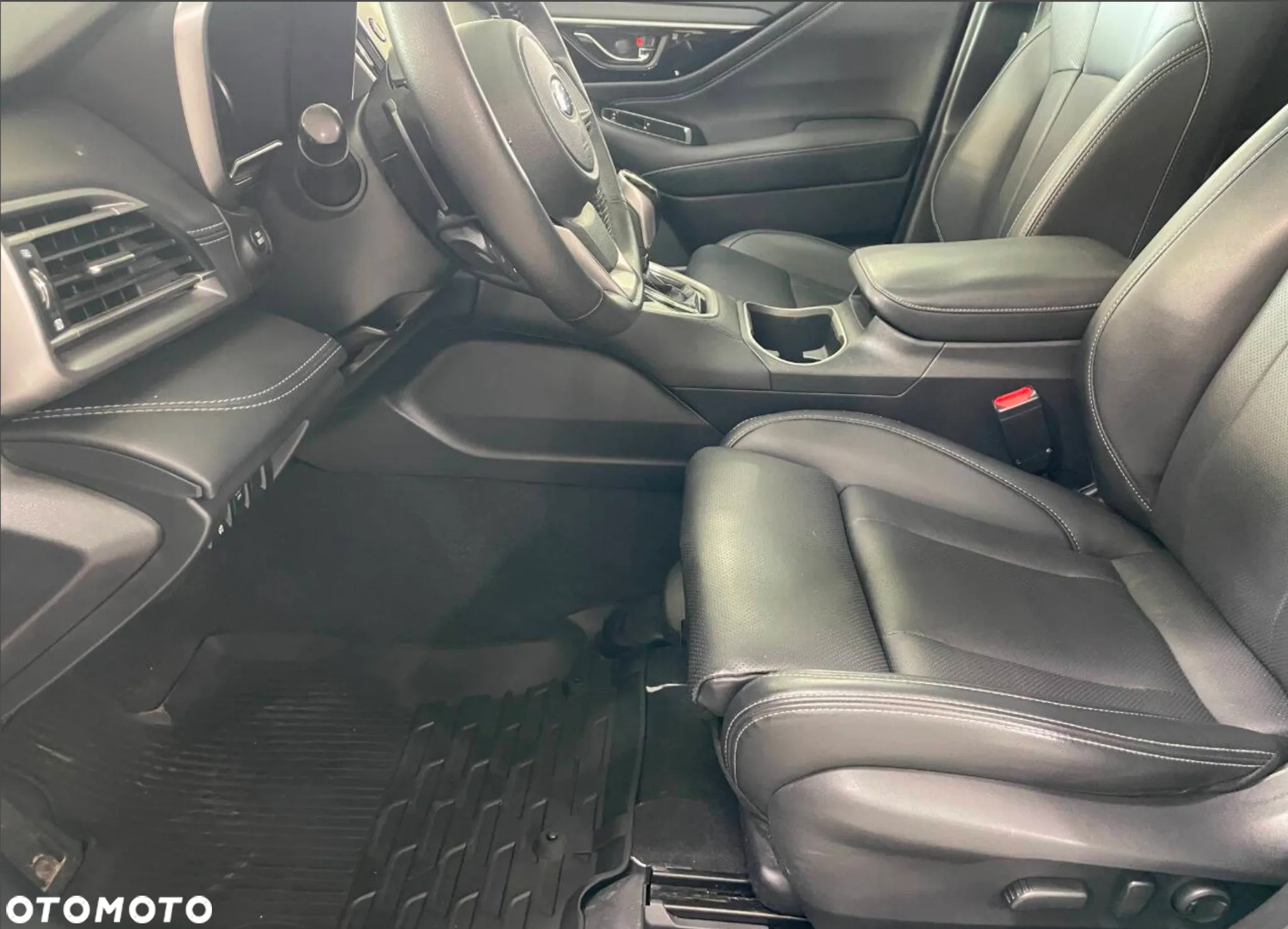 Subaru Outback - 12