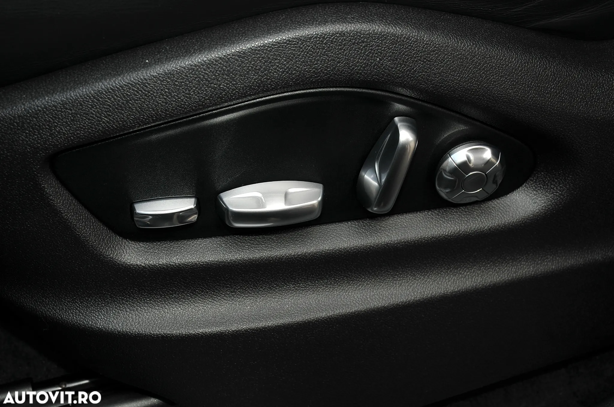 Porsche Cayenne S Tiptronic S - 32