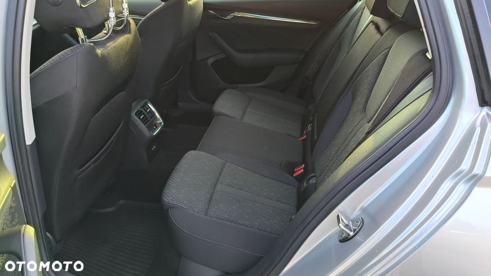 Skoda Octavia 2.0 TDI 4x4 Style DSG - 20
