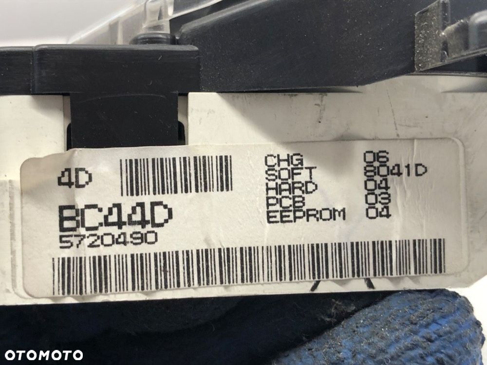 LICZNIK - 197.00 PLN - NISSAN MICRA III (K12) 2002 - 2010 1.2 16V 59 kW [80 KM] benzyna 2003 - 2010 - 6