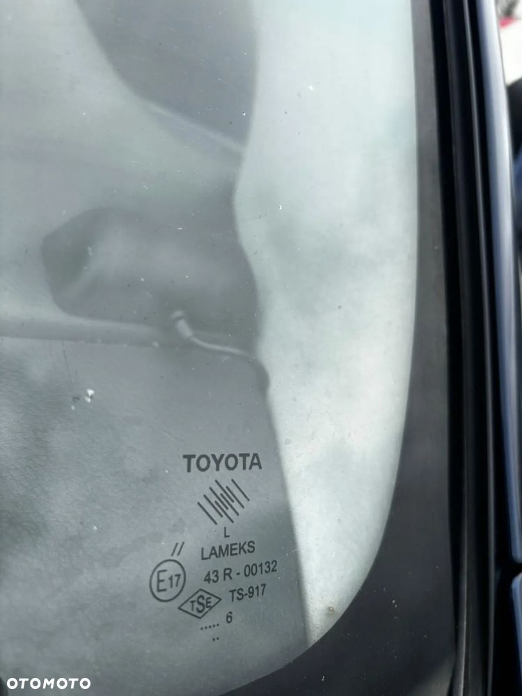 Toyota Corolla 1.6 VVT-i Sol - 28