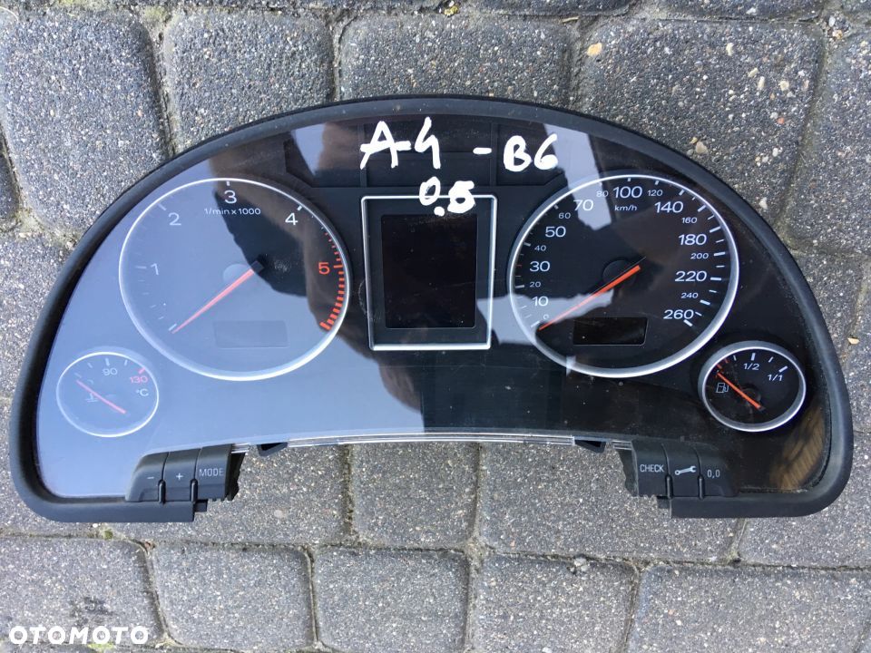 LICZNIK FIS AUDI A4 B6 2.5 TDI 8E0920900K EUROPA - 1