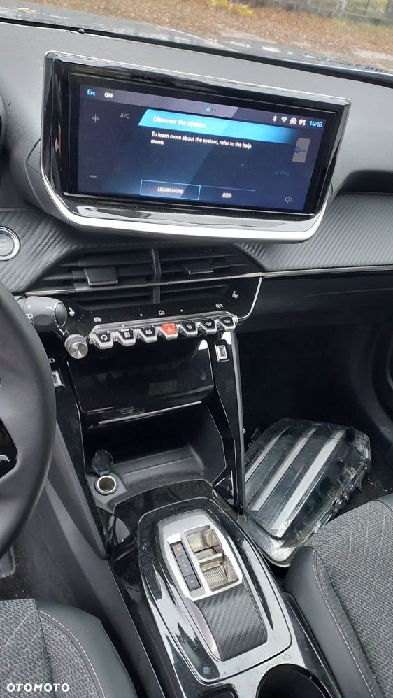 Peugeot 2008 PureTech 130 EAT8 Allure - 7