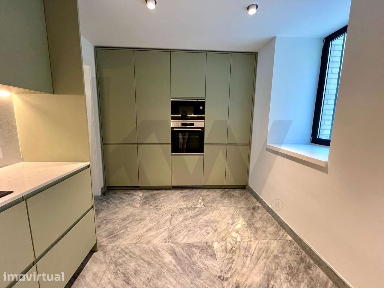 Apartamentos T3 Duplex com pátio em Condomínio - Beato Quarter - Grande imagem: 5/23