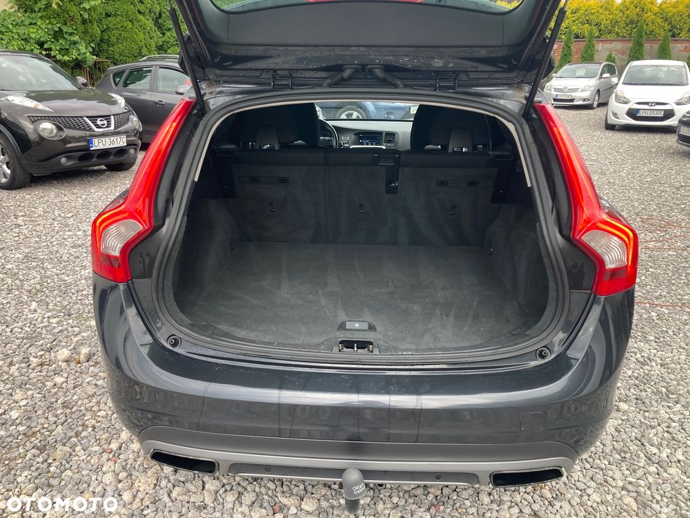 Volvo V60 D2 Base - 10