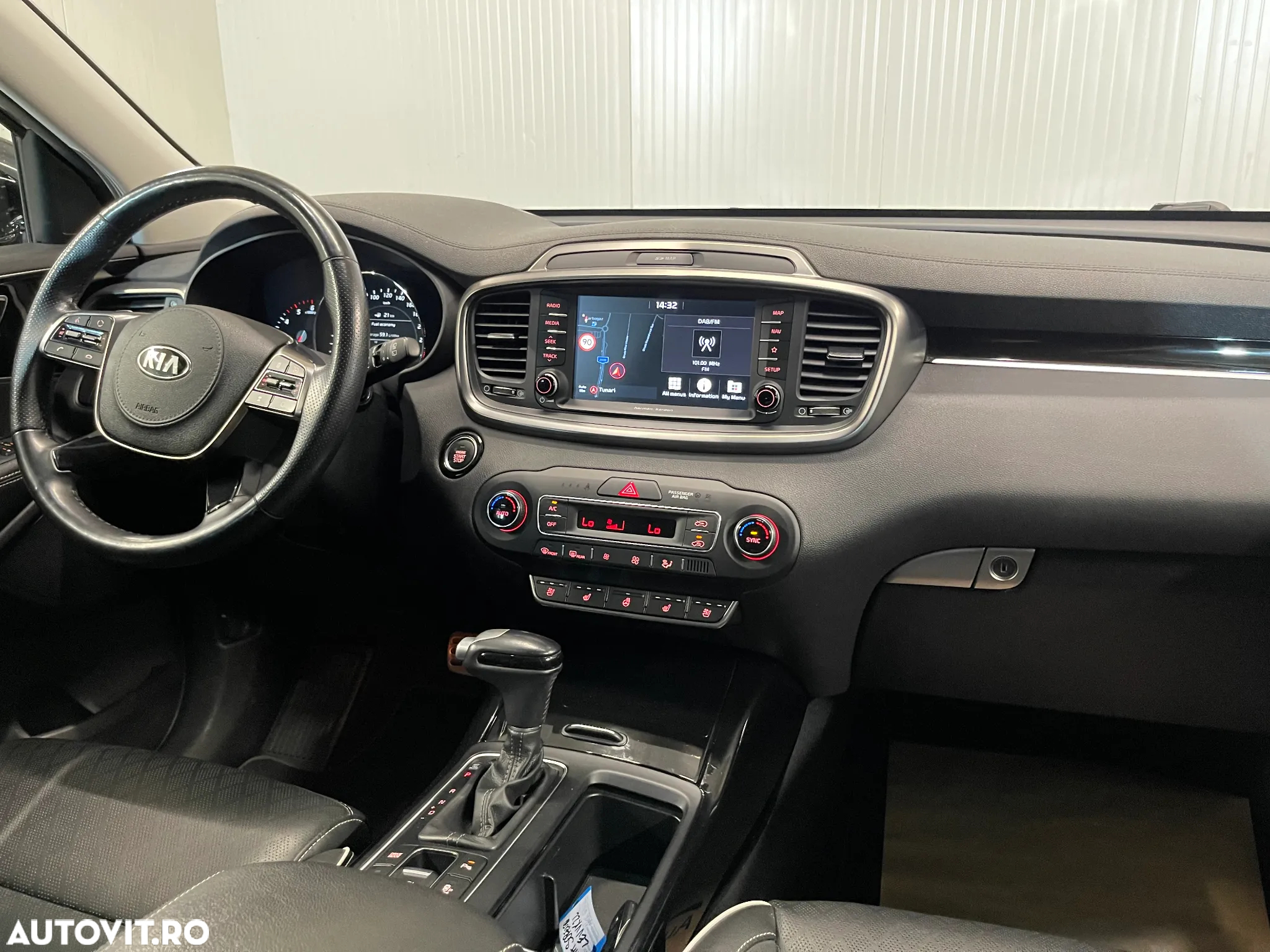 Kia Sorento 2.2 CRDi AWD Aut. GT Line - 8