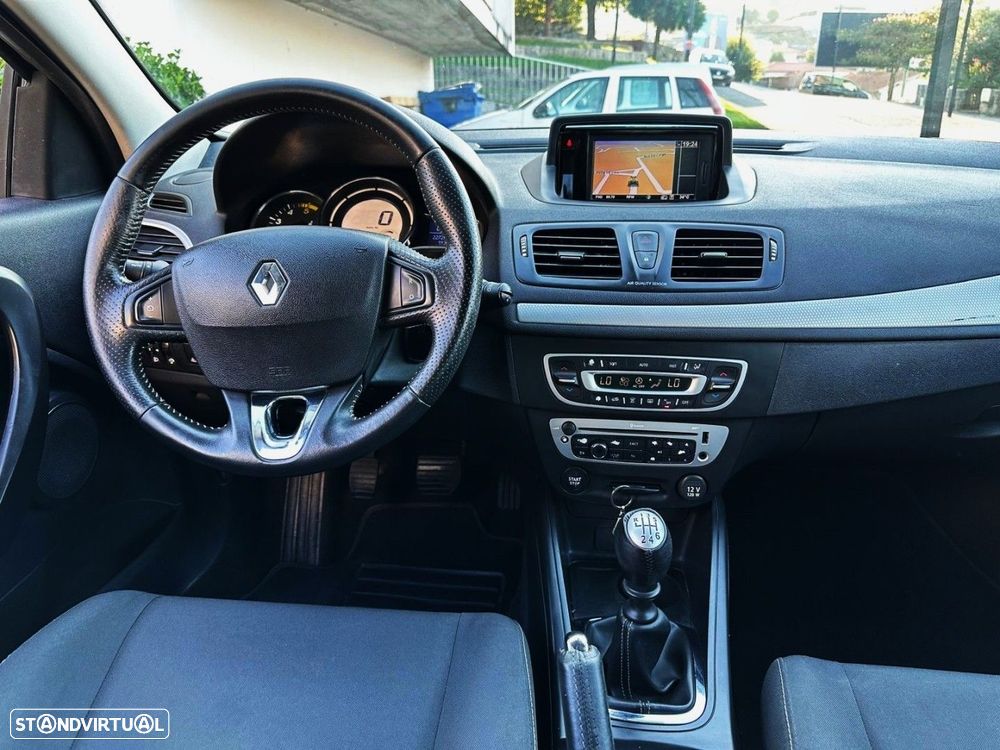 Renault Mégane Coupe 1.5 dCi Dynamique - 19